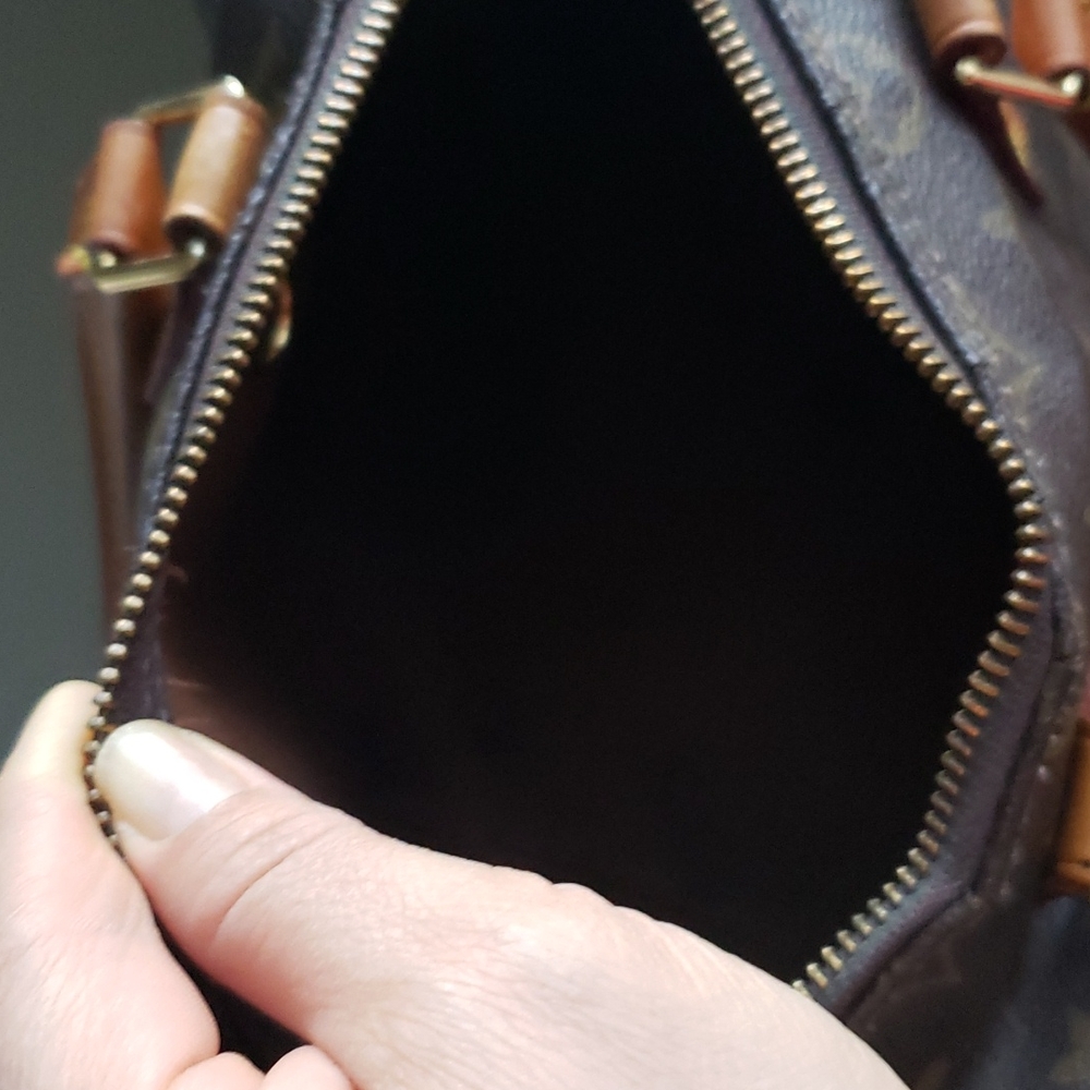 Purse - Picture 8 of 9